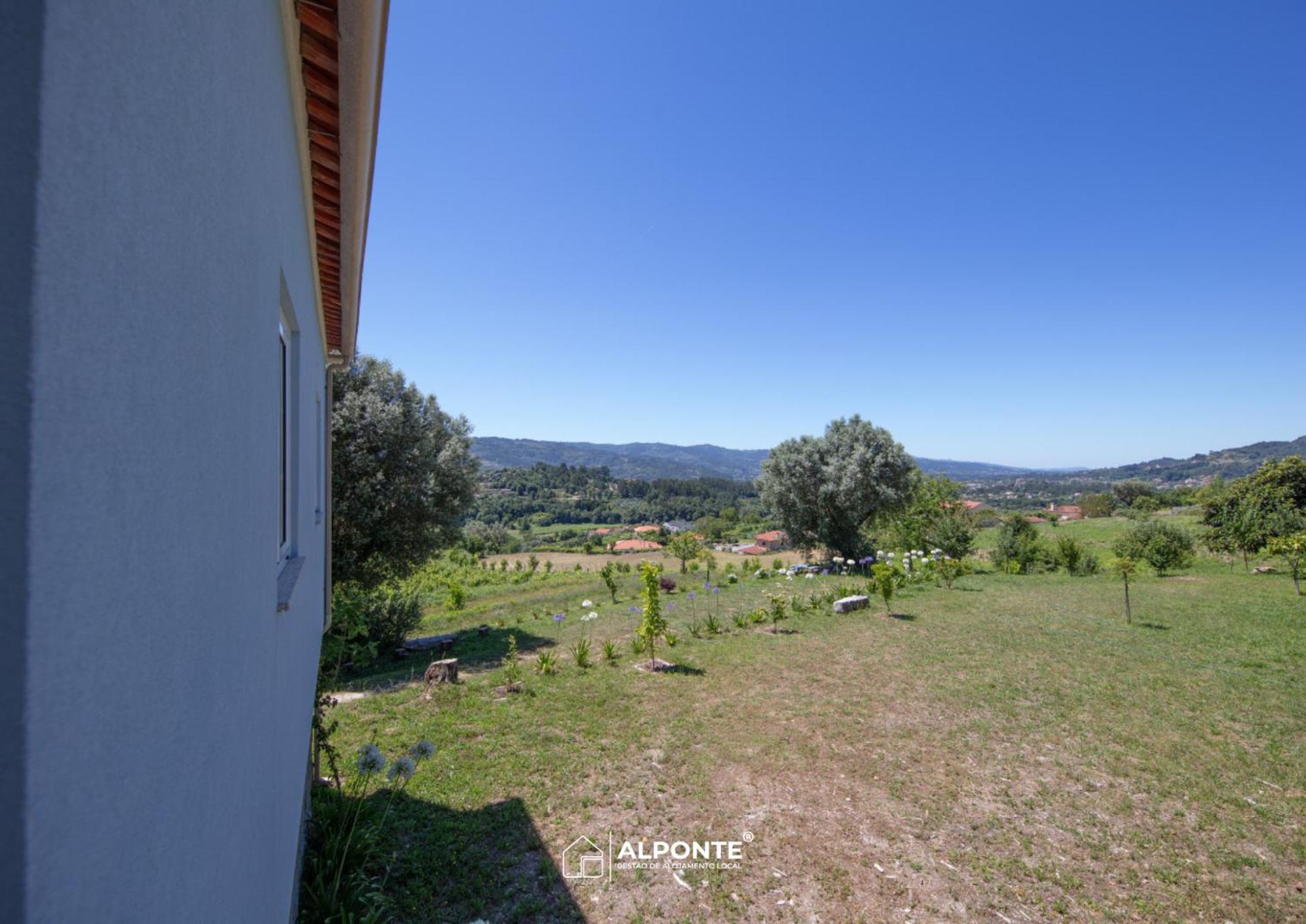 アルコス・デ・ヴァルデヴェス Quinta Da Costeira - Casa Azul Do Limoal By Alponteヴィラ エクステリア 写真